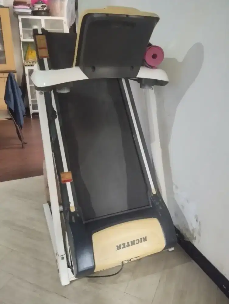 Dijual treadmill richter