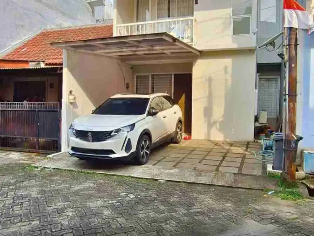 Dijual rumah lokasi strategis dekat pintu toll parigi di Graha Bintaro