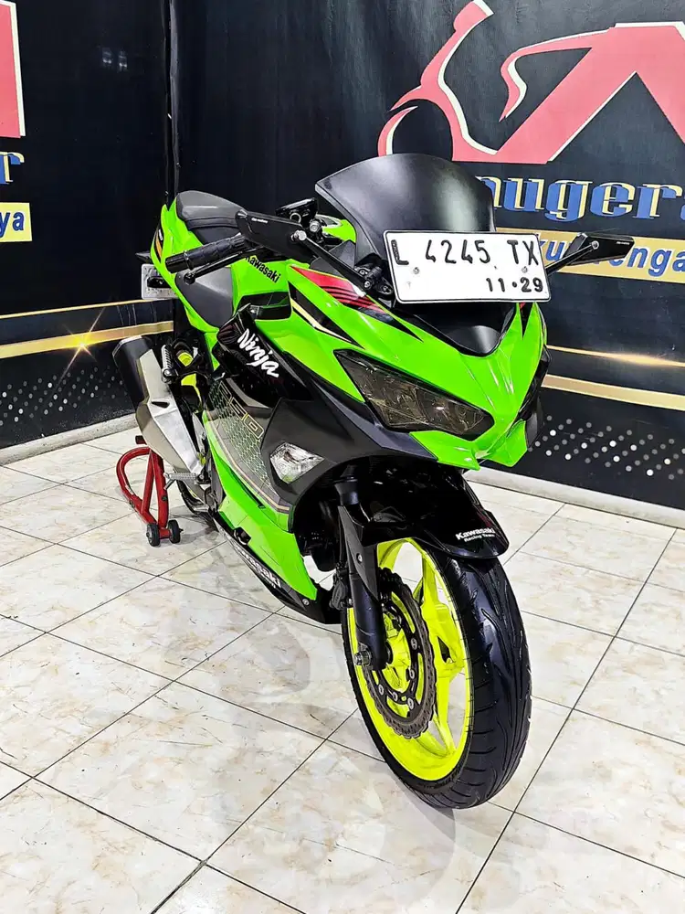 Kawasaki New Ninja 250 FI SE KRT TH 2019 odo 8rb siap pakai