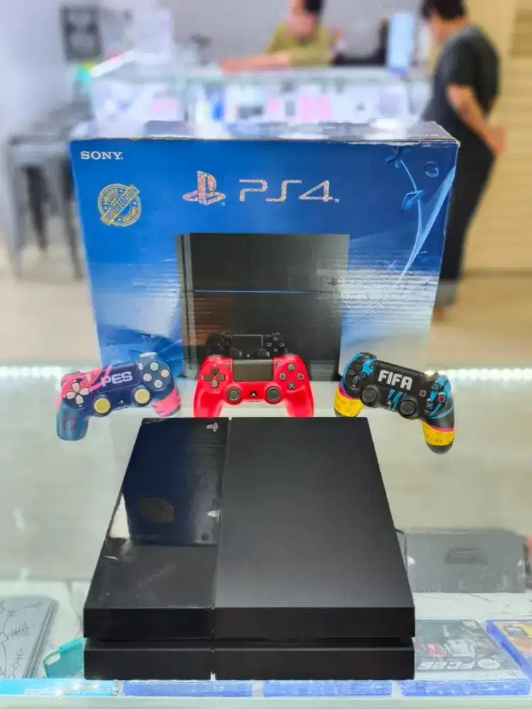 PS4 Fat 1TB 1000A

FW 13.02
Kelengkapan Fullset 
-
