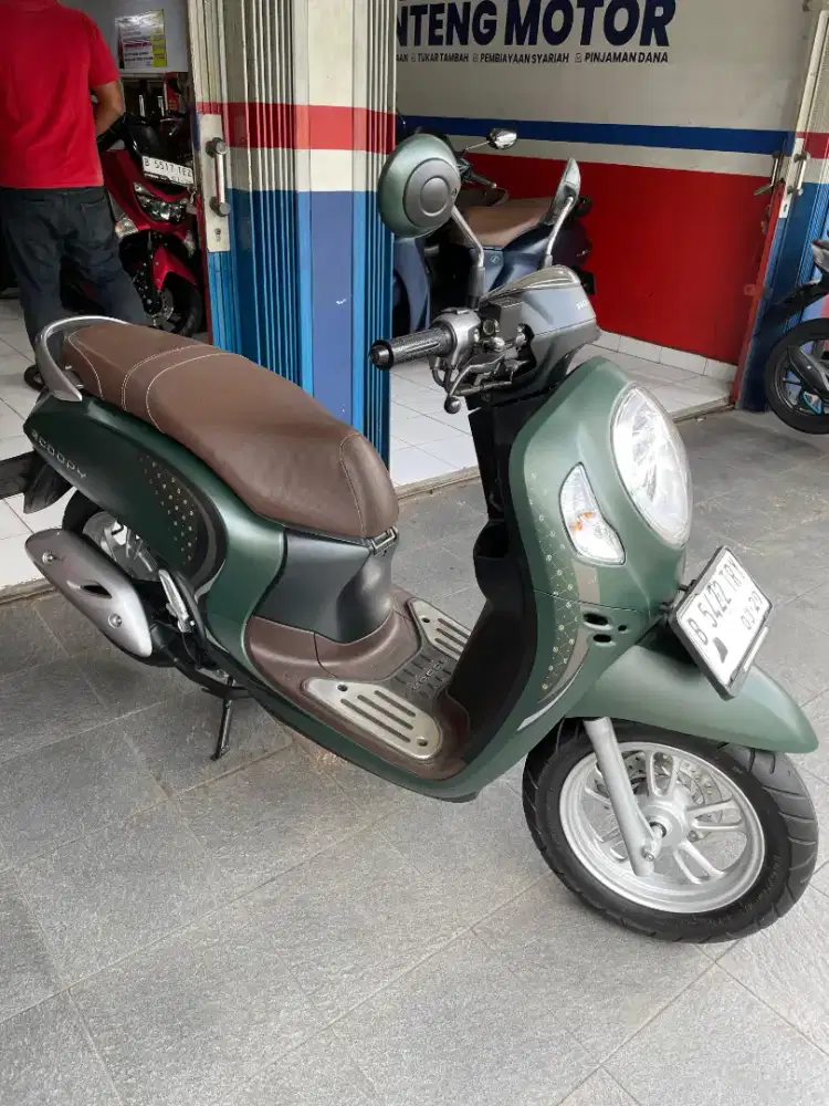 HONDA SCOOPY PRESTIGE 2024