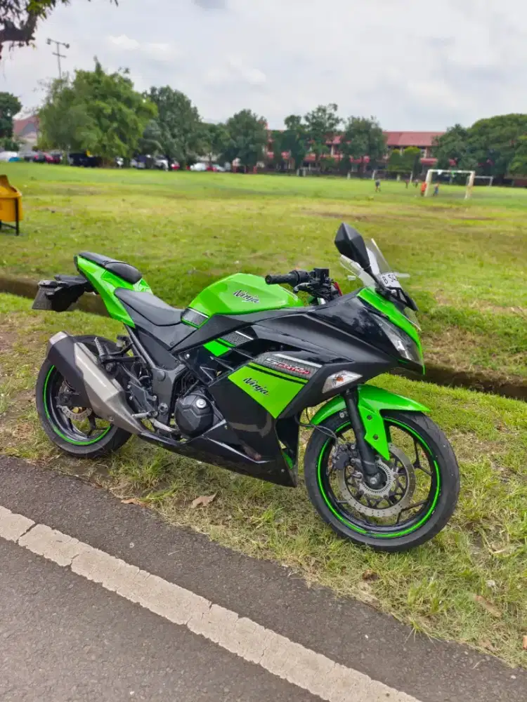 Kawasaki ninja 250 fi