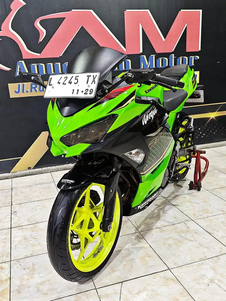 Kawasaki New Ninja 250 FI SE KRT TH 2019 odo 8rb seperti baru