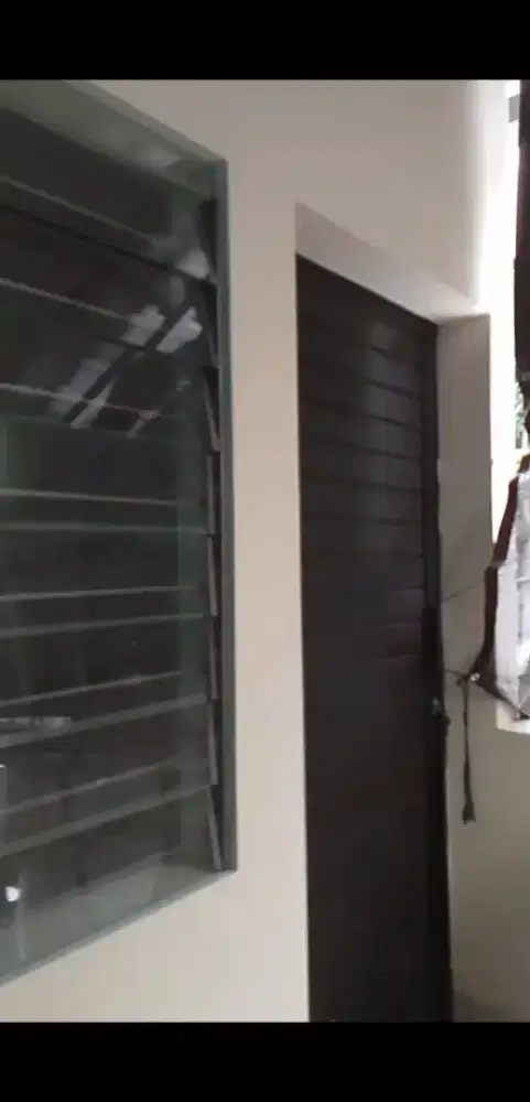 Dijual rumah 1,5 lantai siap huni murah di Puri Perdana Banyumanik