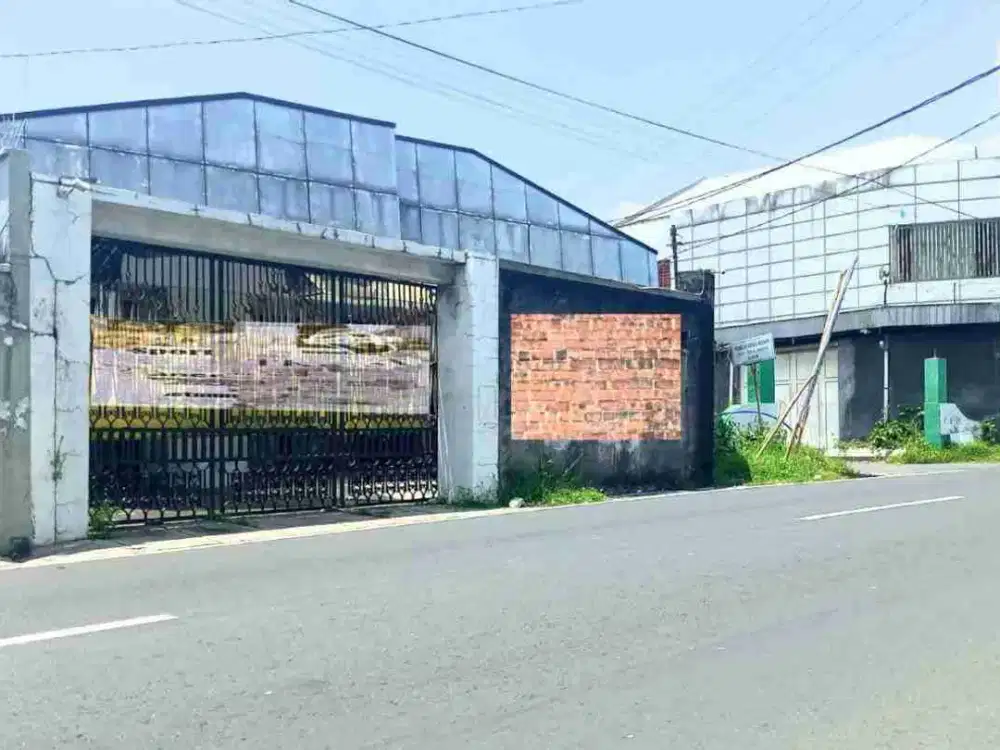 Rumah Strategis pusat Kota Solo, Jagalan Jebres SOLO, Surakarta.