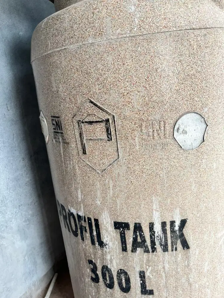 Toren Profil tank 300 Liter toren