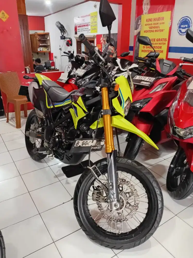 KAWASAKI DTRACKER 150 TAHUN 2022