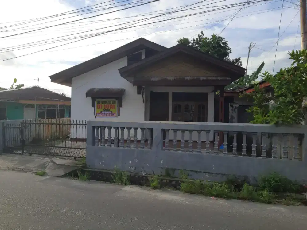 Dijual Rumah Cepat dekat Hotel Pangeran Pekanbaru Kota