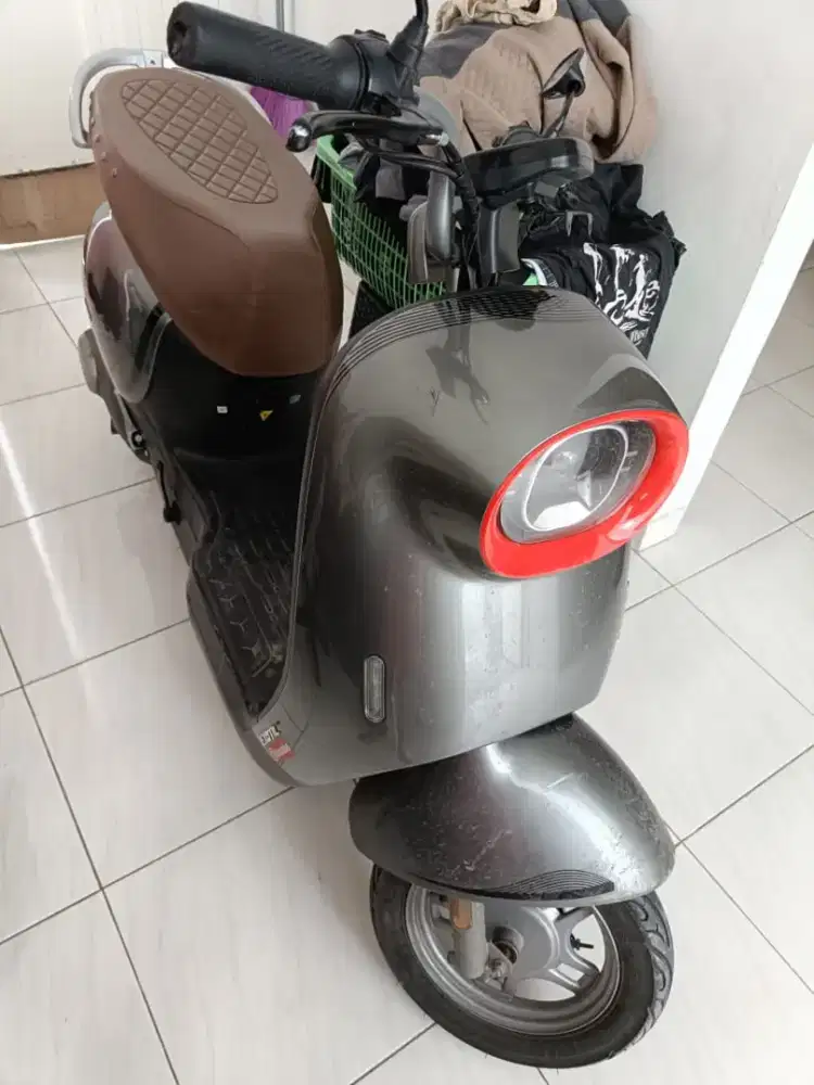 Sepeda listrik exotic varilux pro mulus terawat