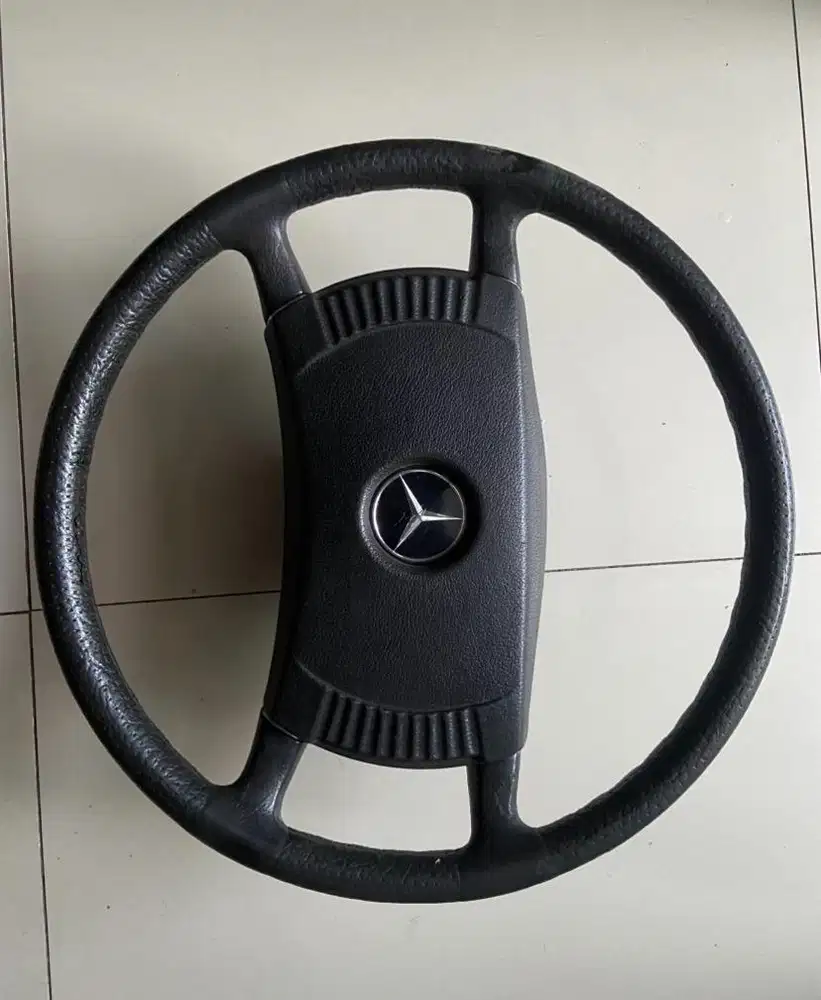Steer stir kemudi mobil Mercedes Benz