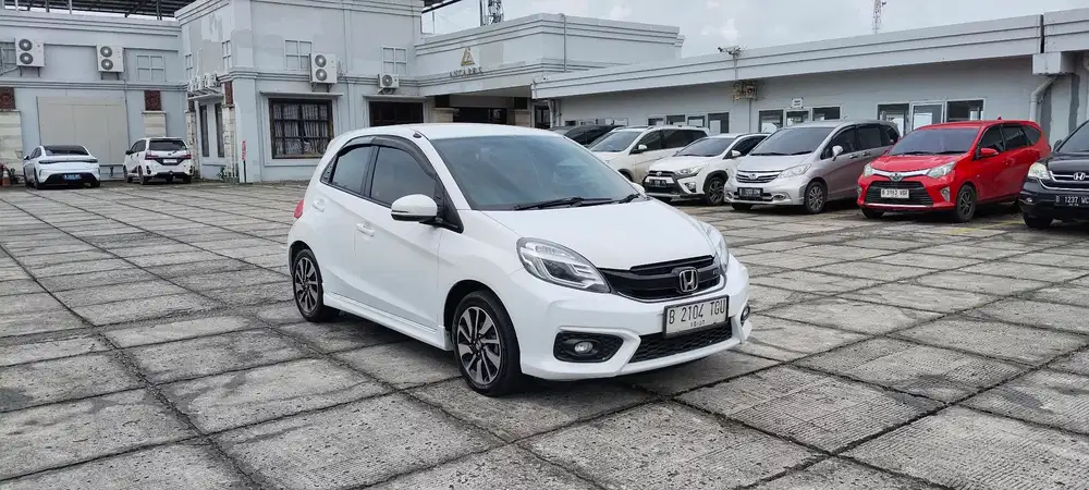 Honda Brio RS 1.2 matic promo menarik TDP 10% 2017