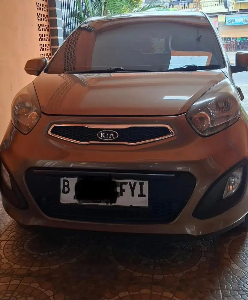Kia Picanto 2013 M/T