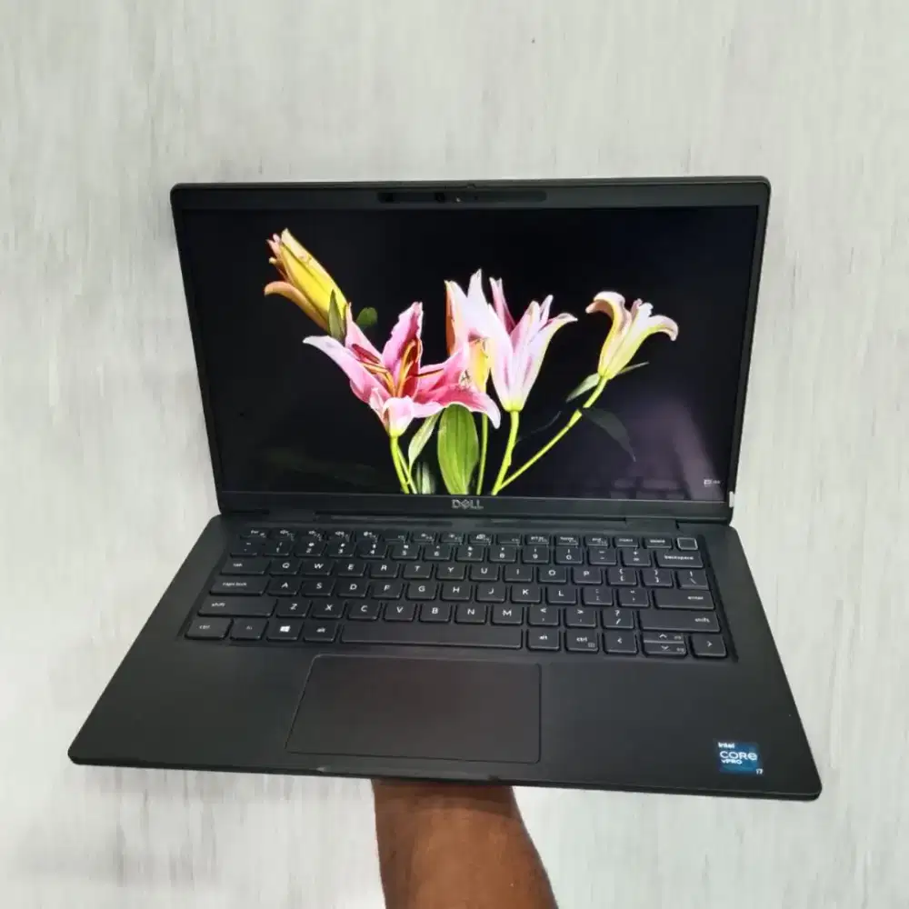 REKOMENDASI LAPTOP