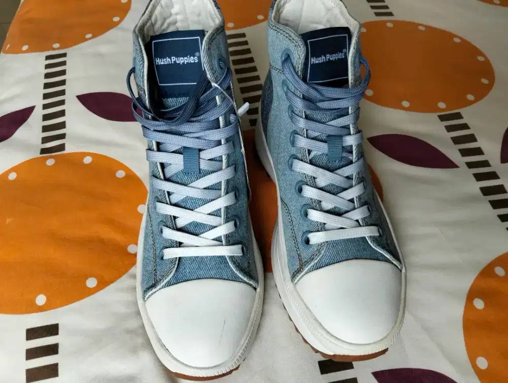 sepatu hush puppies, size 36