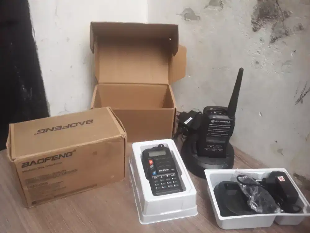 Alat komunikasi Talki Walki