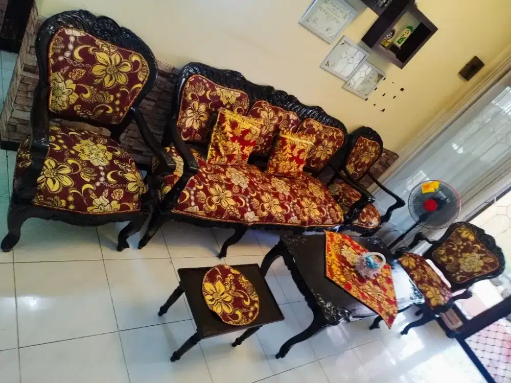 Sofa Tamu Ukir Klasik Kayu jati