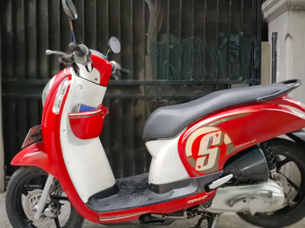 Honda scoopy 2014 fi B Depok surat lengkap