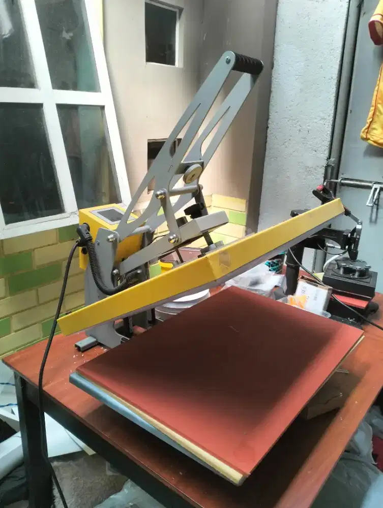 Mesin press kaos sablon