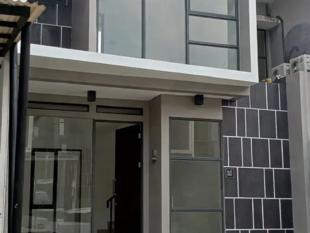 Rumah 2 Lantai Golden Park 2 Cisauk Tangerang