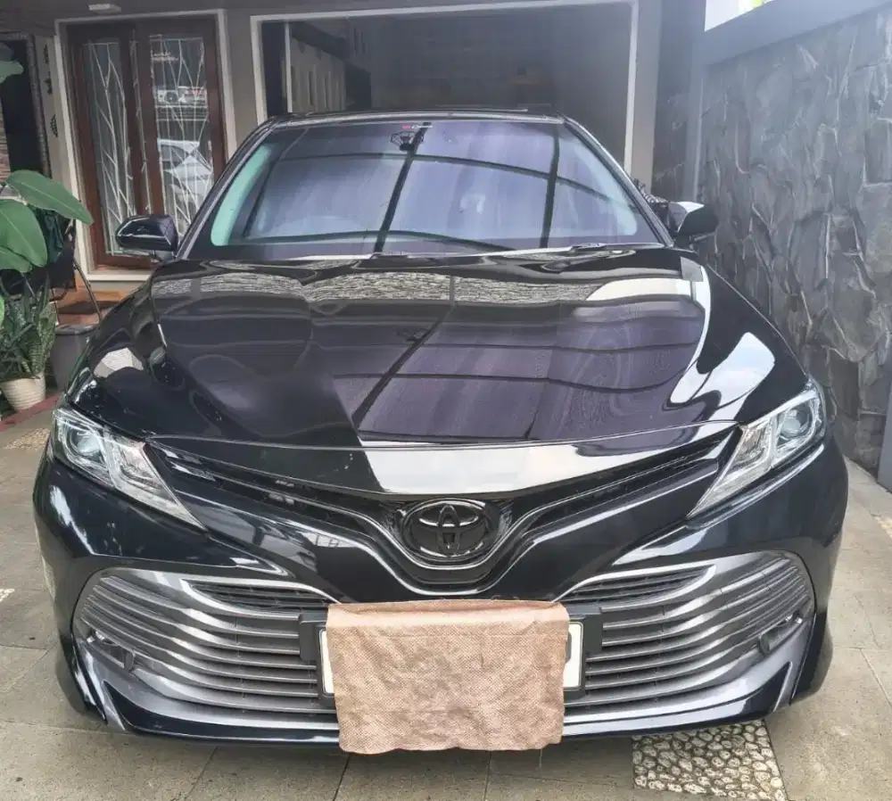 Camry V/At 2019 Low km kondisi Istimewa