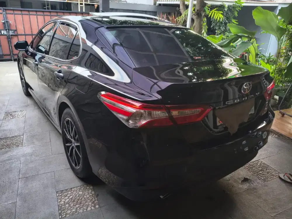 Camry V/At 2019 Low km kondisi Istimewa
