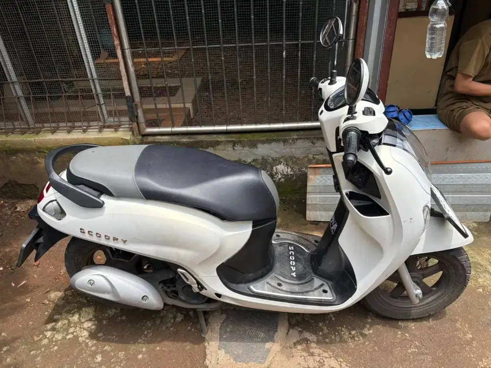 scoopy prestige tahun 2025