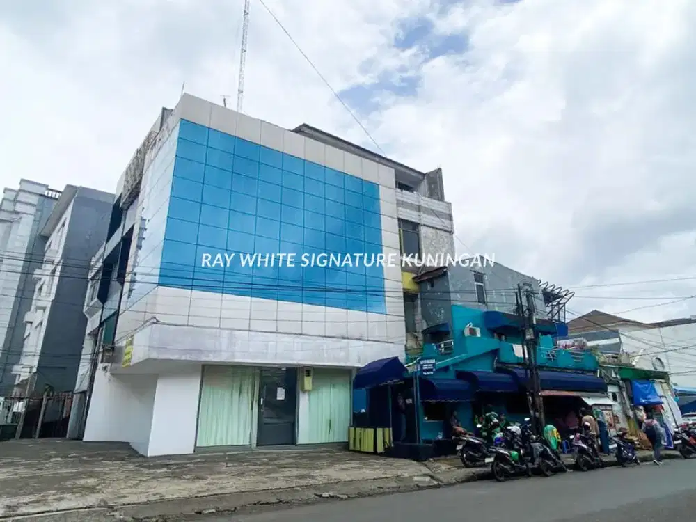 Dijual Ruko 3,5 Lantai Posisi Hook di Jakarta Selatan