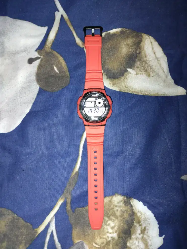 Jam Tangan Casio AE-1000W Red Edition