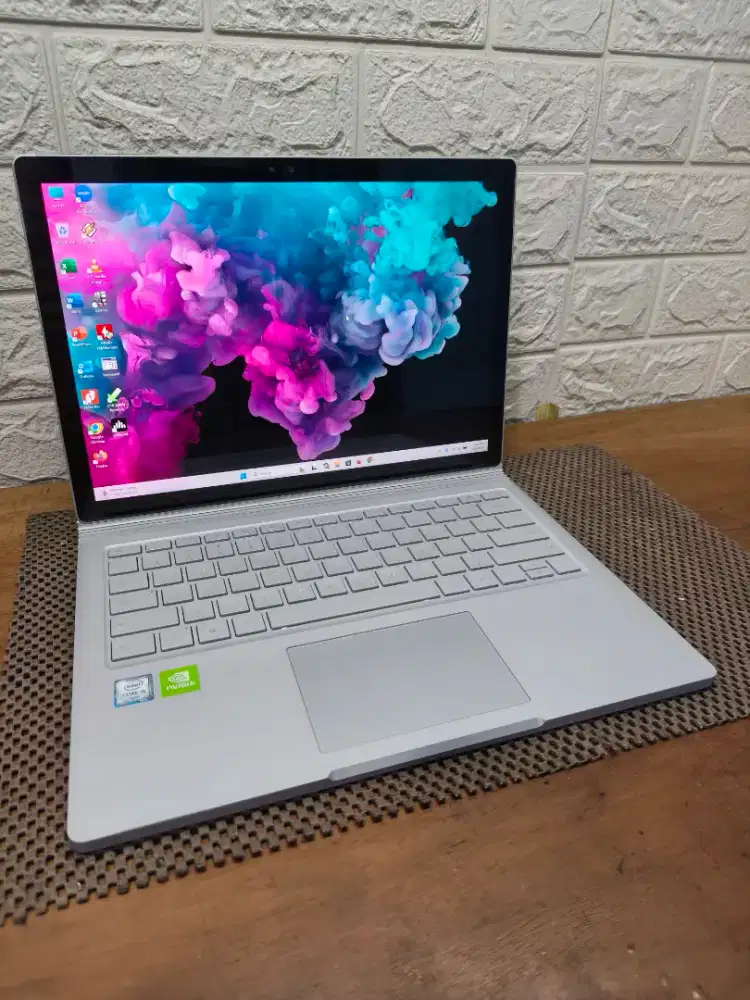 Microsoft Surface Book intel Core i5 Gen-6 (8/256gb) Spek Design JOSS