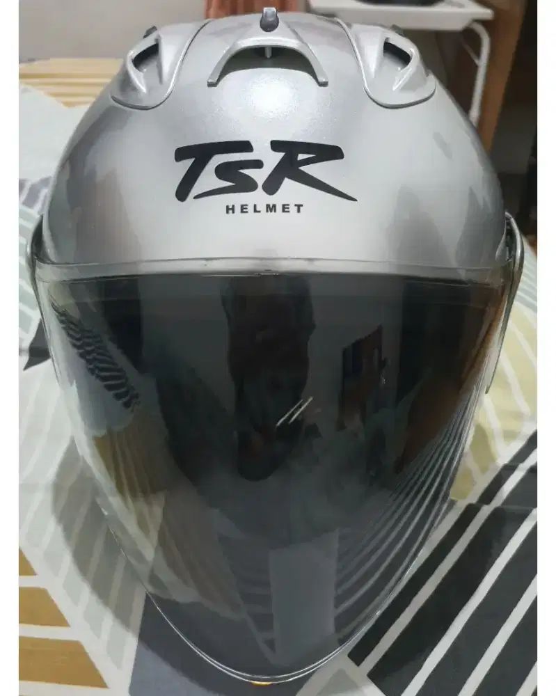 Helm TSR TX1 tsr tx1 alumina silver tidak ada dus dan sarung