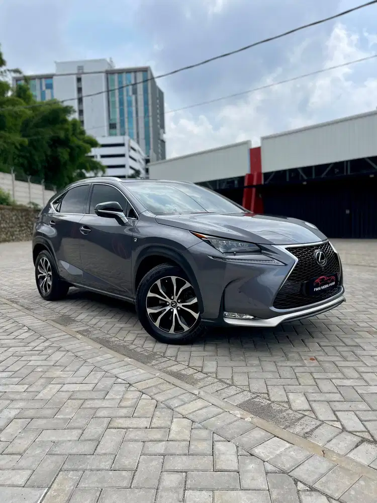 Lexus NX 200t F Sport 2015 [TDP 25 jt]