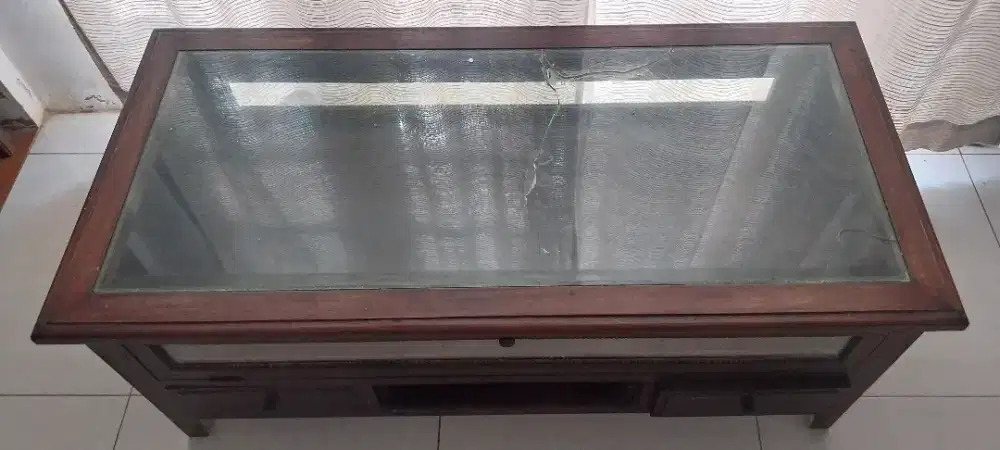 Coffee table / Display Table / Meja Ruang Tamu Jati
