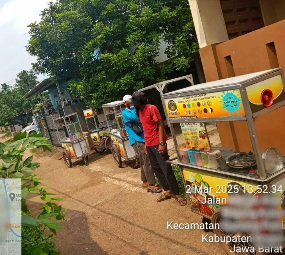 JUALAN KELILING MARTABAK MINI