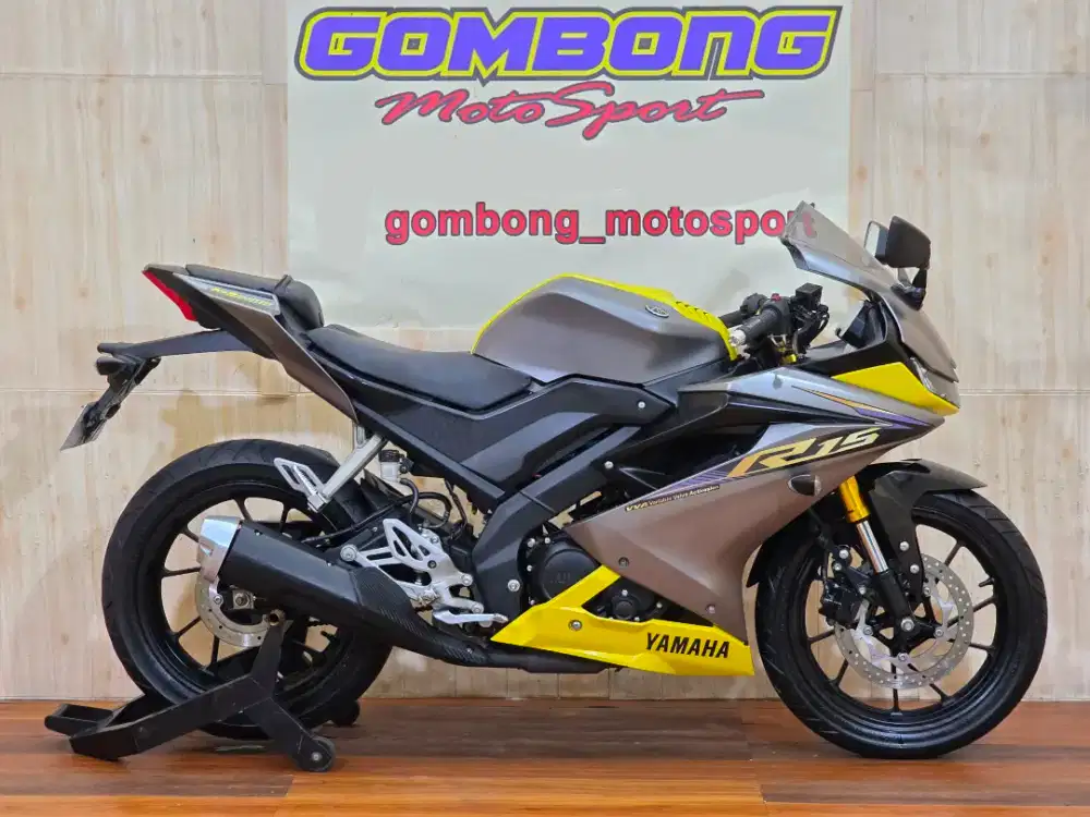 YAMAHA R15 V3 2020