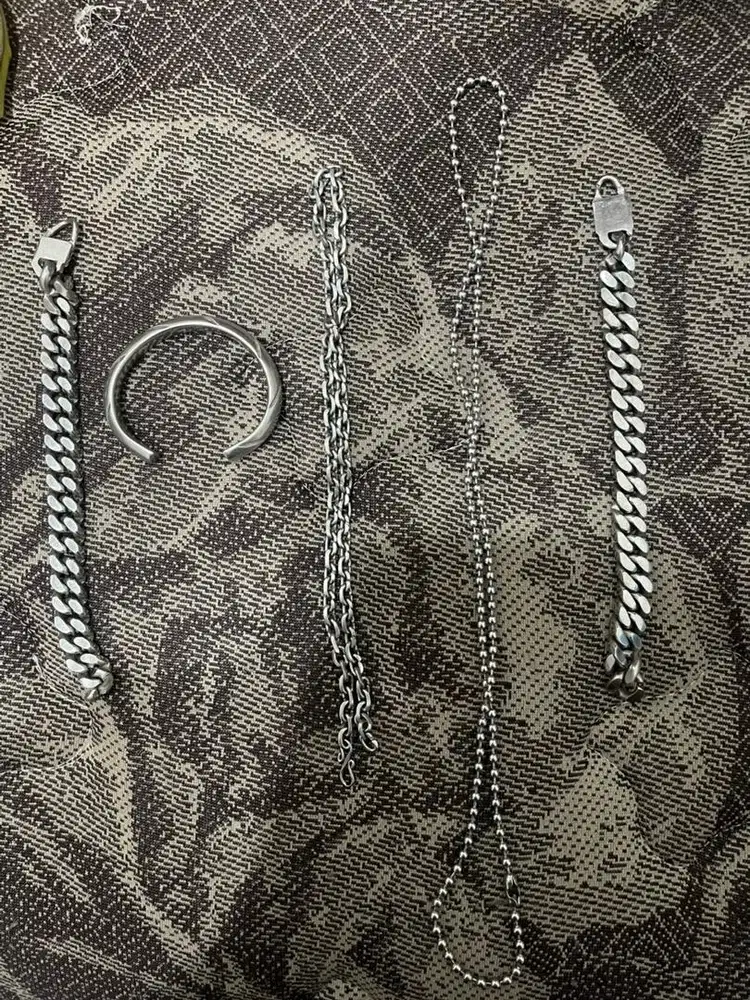 Gelang kalung rantai