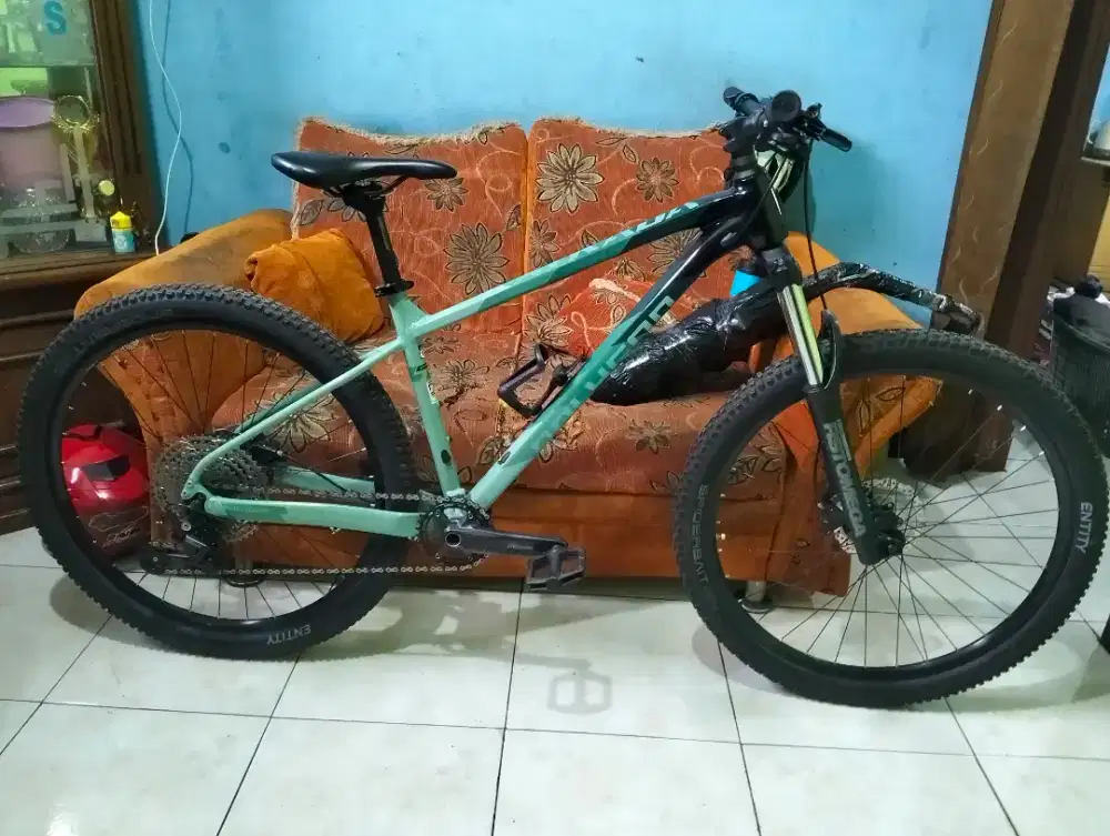 POLYGON XTRADA 6 2022 SIZE M 27,5