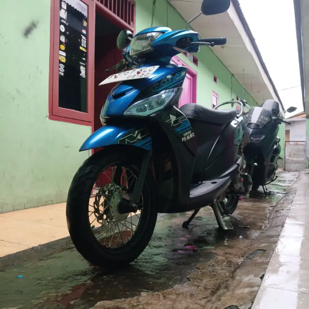 Mio j 2012 biru