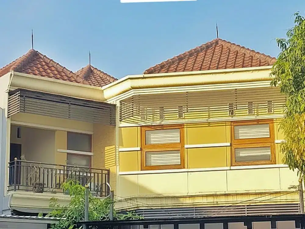 DIJUAL RUMAH MEWAH 2 LANTAI – Raffles Hills Cibubur  Hadap Matahari Pagi | Kolam Renang | Siap Huni | Lokasi Strategis