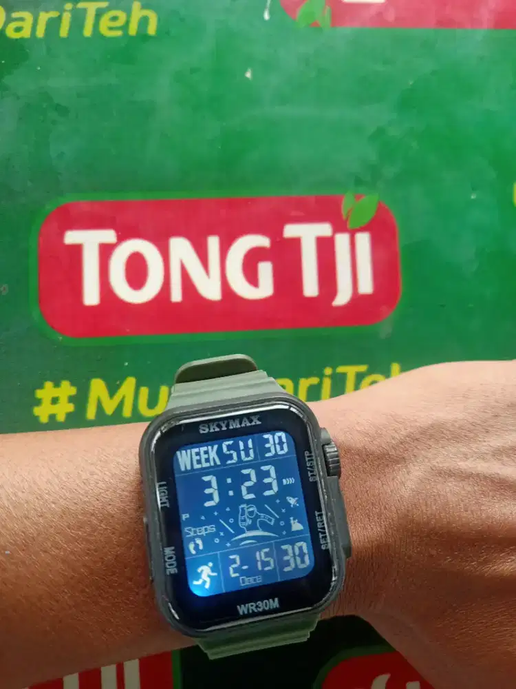 Di jual BU lkp dan tahan air kotak,buku,jam. Untuk cow atau cew  loh