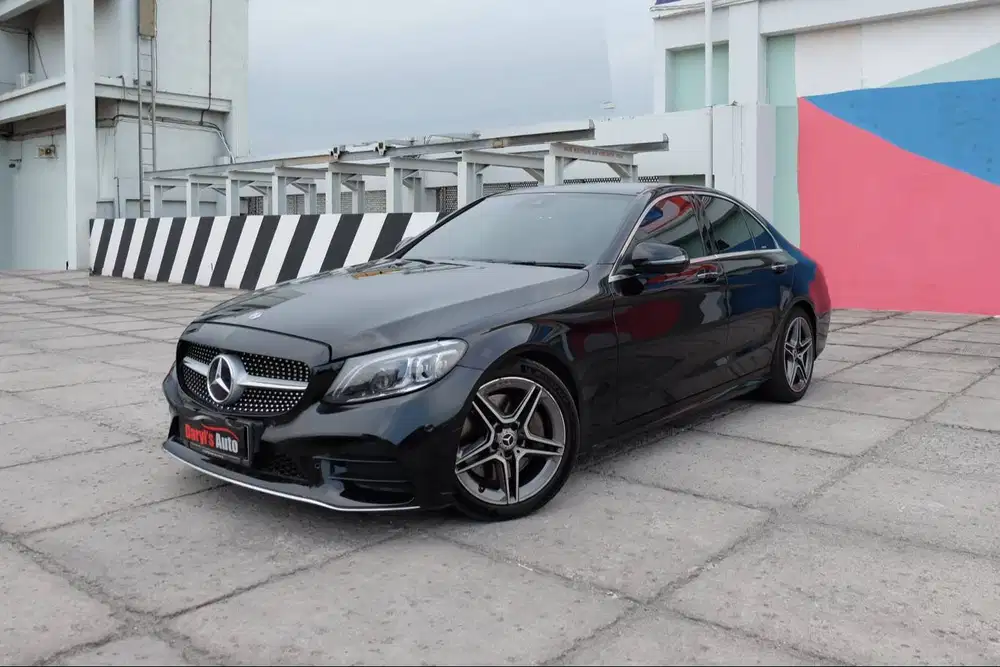 2019 Mercedes Benz C300 AMG Line AT LIKE NEW tdp 165jt