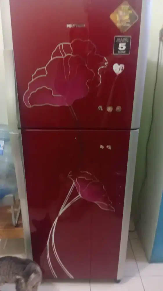 Dijual kulkas 2 pintu