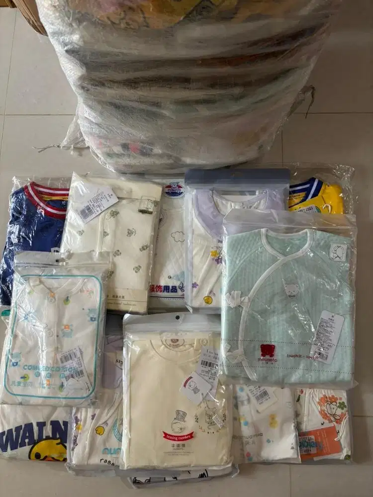 Jual baju bayi karungan isi 100pcs