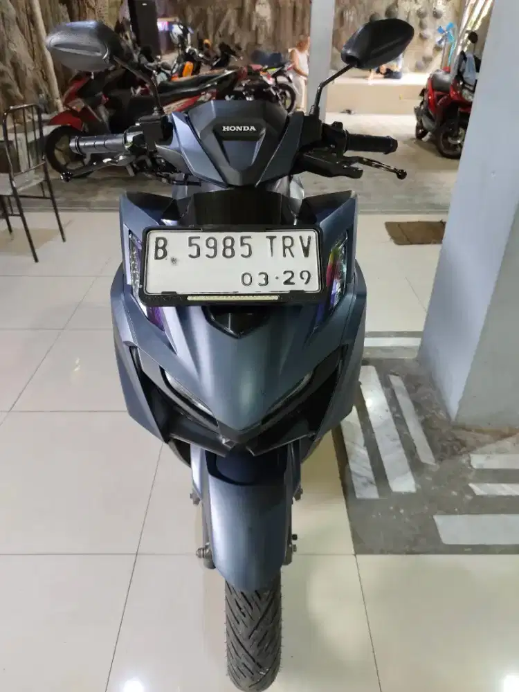 Honda Vario 160 CBS Tahun 2024 pajak hidup panjang 13 bulan