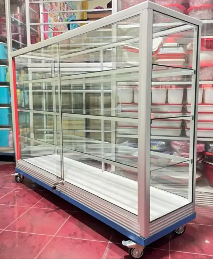 Etalase Panjang 1,5 Meter Sudah PAKE RODA & Kunci
