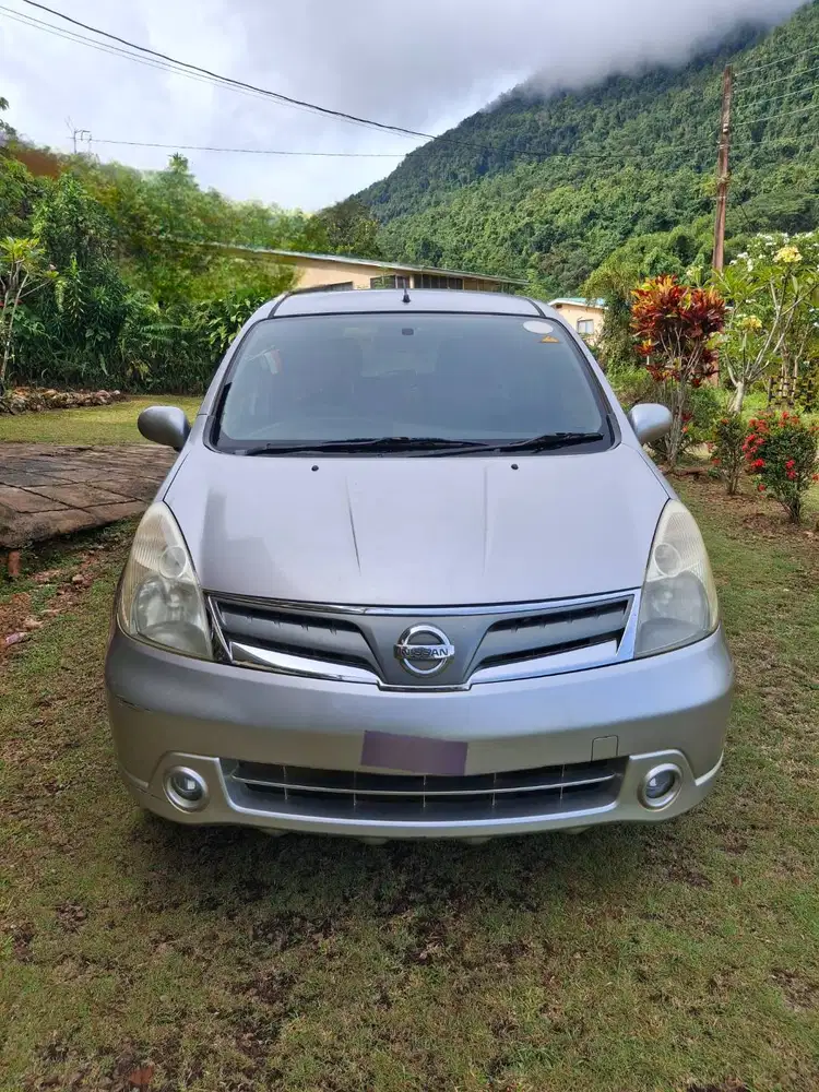 JUAL GRAND LIVINA 1.5 XV MT 2012