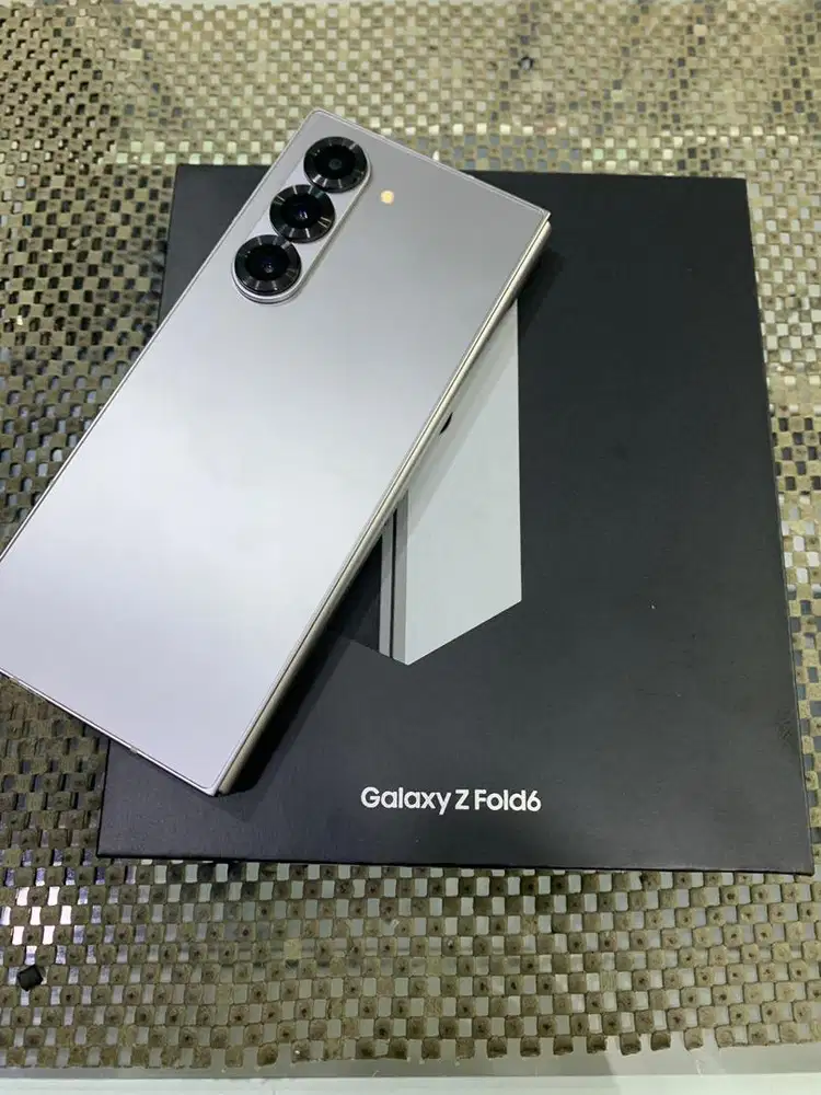 Samsung Z fold6 12/512 sein lengkap mulus