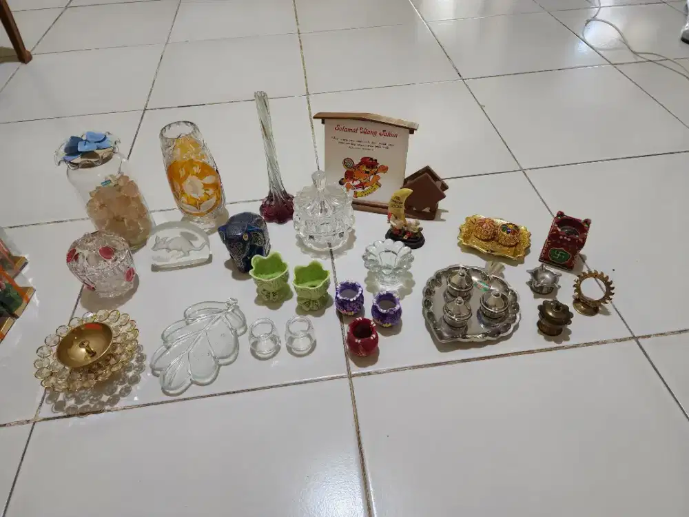 Koleksi Pajangan Dekoratif & Kristal Cantik (25 pcs)