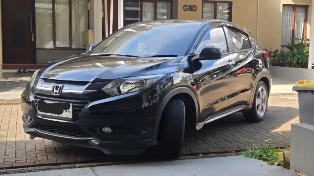 Mobil Terawat bersih irit siap buat luar kota