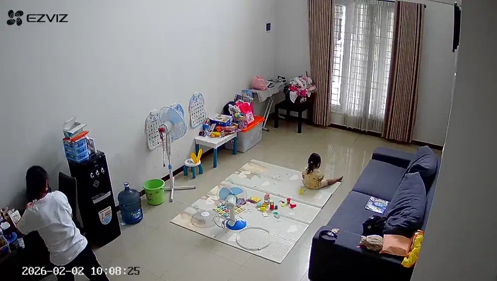 Dicari pengasuh balita