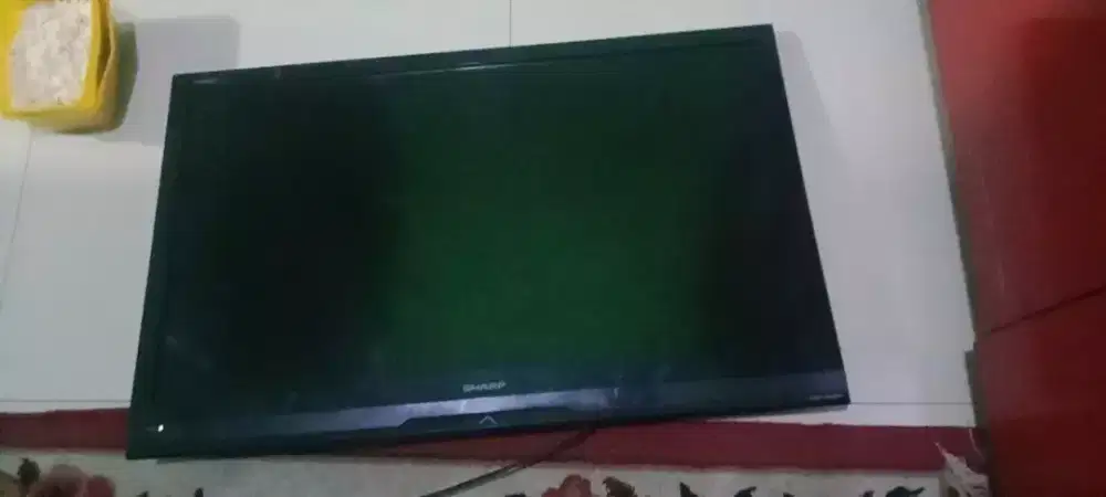 tv Sharp 32 minus garis di bawah